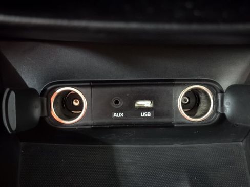 Used 2017 Kia Soul + w/ Designer's Package FWD image 15