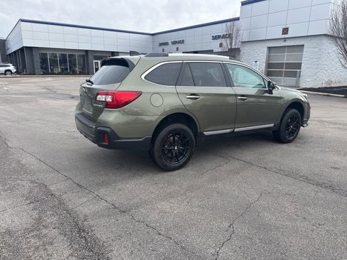 Used 2019 Subaru Outback 2.5i Touring w/ Popular Package #3A image 12