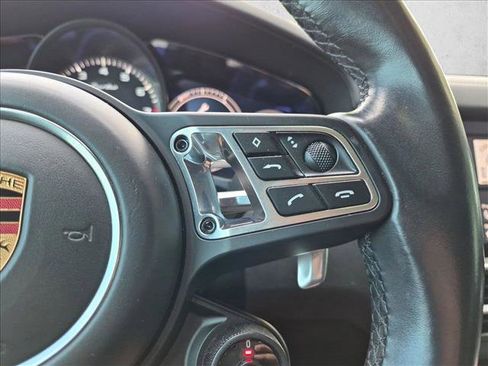 Used 2019 Porsche Cayenne Turbo AWD/4WD image 15