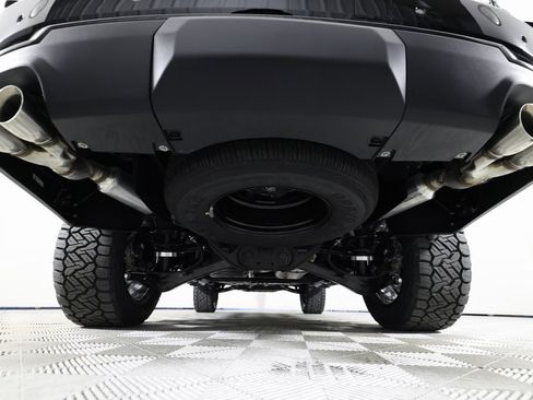 Used 2026 Chevrolet Tahoe Z71 w/ Comfort Package image 60