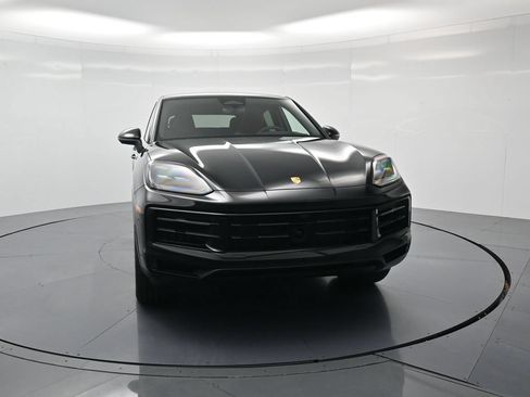 Certified 2026 Porsche Cayenne Coupe AWD/4WD image 33