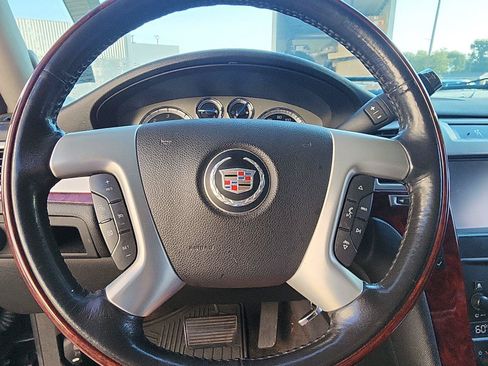 Used 2014 Cadillac Escalade Premium AWD/4WD image 12
