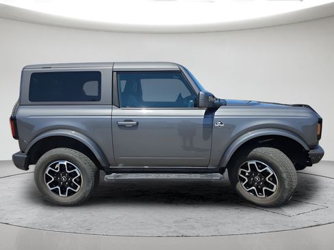 Used 2022 Ford Bronco Outer Banks AWD/4WD image 4