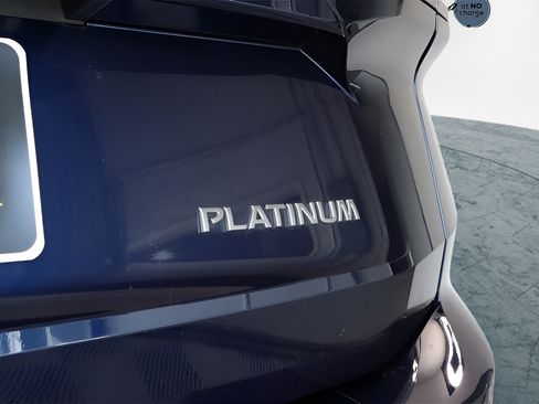 Used 2025 Nissan Rogue Platinum w/ Platinum Premium Package FWD image 31