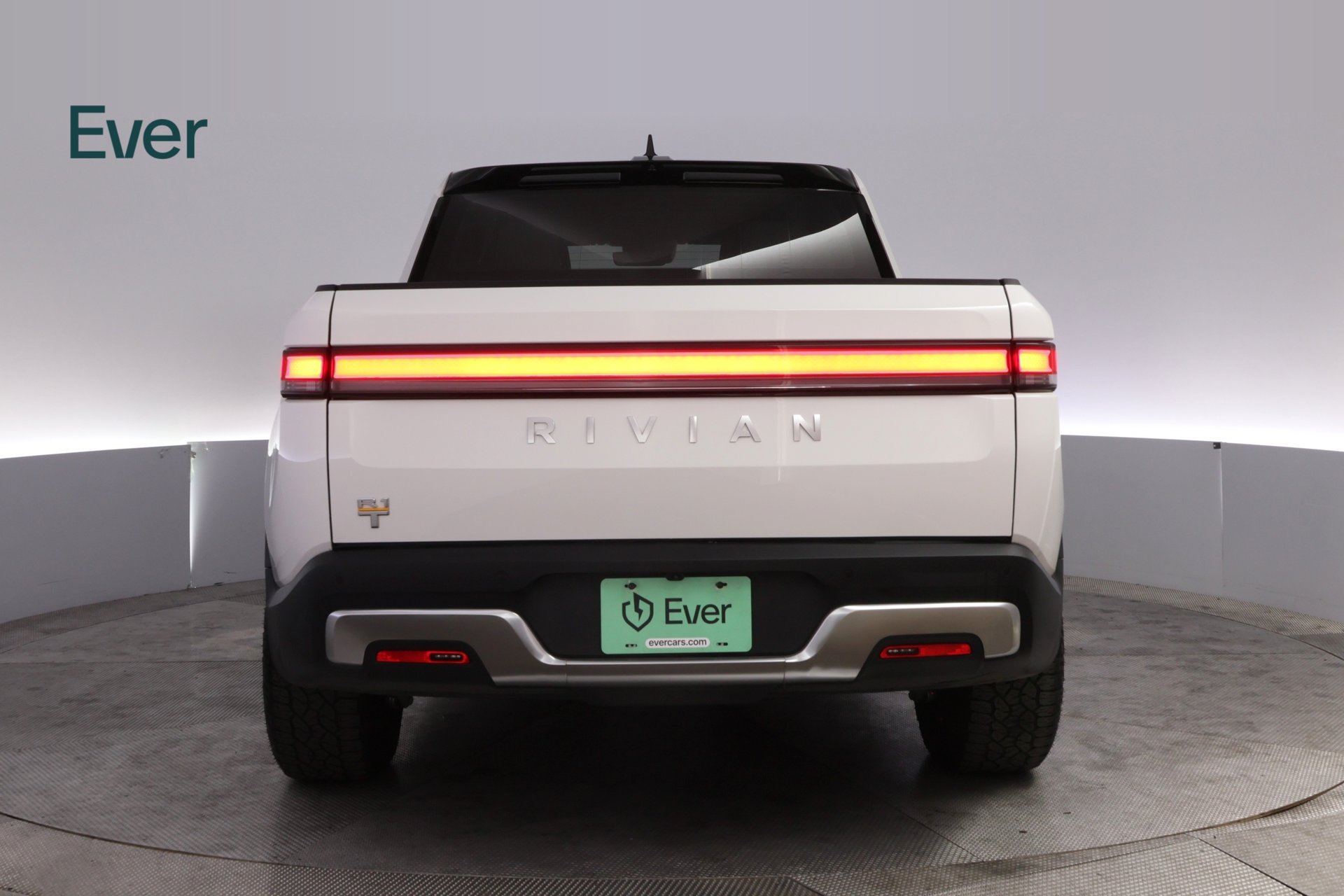 Used 2023 Rivian R1T Adventure Quad AWD/4WD image 15
