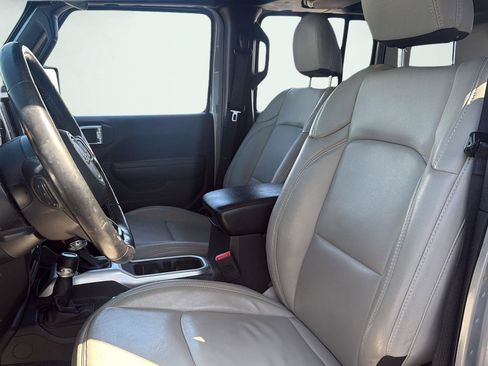 Used 2019 Jeep Wrangler Unlimited Sport S AWD/4WD image 10