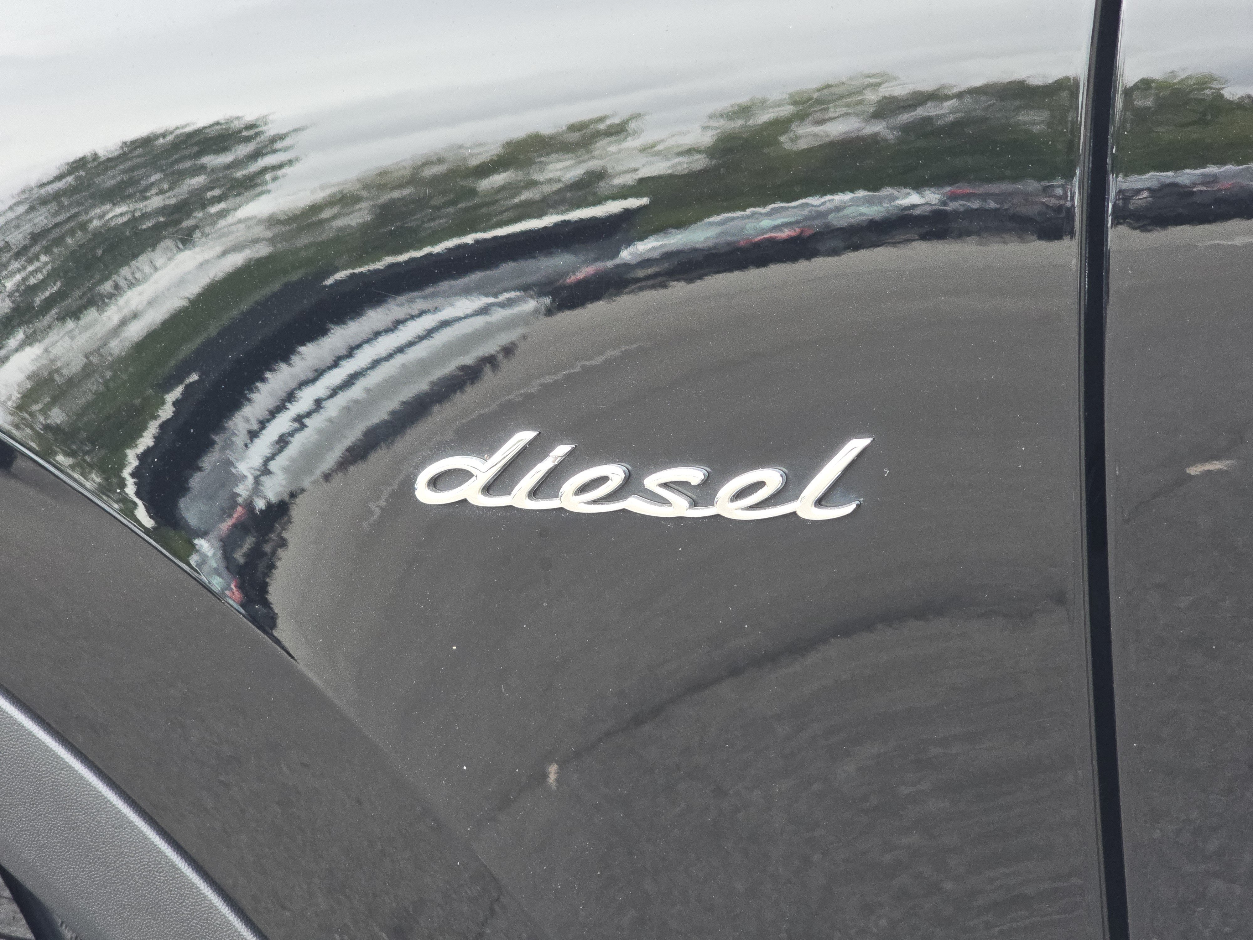 Used 2016 Porsche Cayenne Diesel AWD/4WD image 12