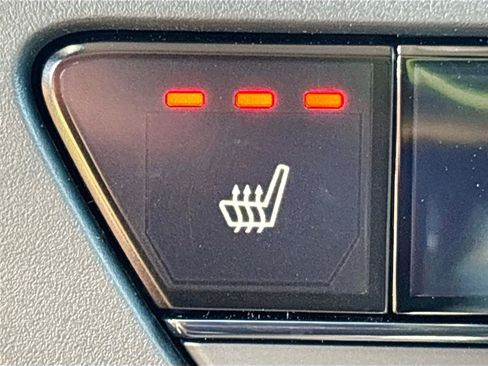 Certified 2025 Honda Accord SE image 22
