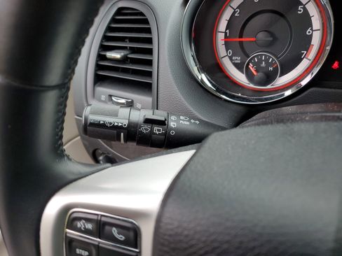 Used 2015 Dodge Grand Caravan SE w/ Quick Order Package 29E SE image 15