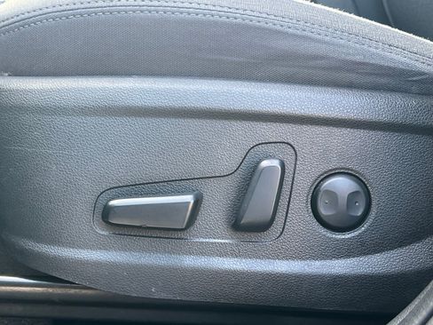 Certified 2023 Hyundai Santa Fe SEL image 25