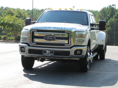 Used 2016 Ford F350 Lariat w/ Lariat Ultimate Package image 9