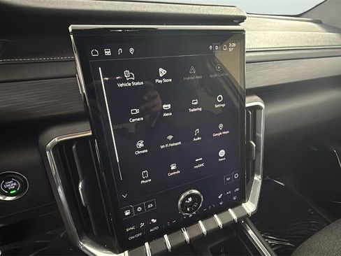 Certified 2025 GMC Acadia Elevation image 22