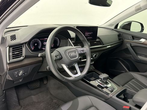 Used 2023 Audi Q5 2.0T Premium Plus w/ Premium Plus Package AWD/4WD image 4