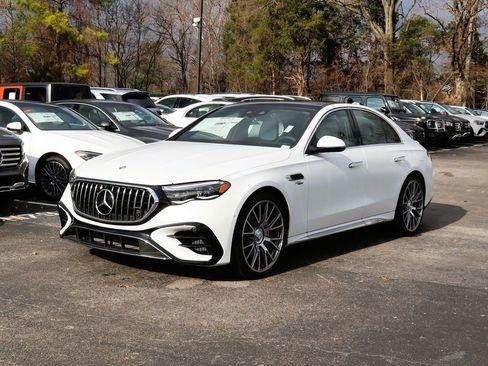 New 2026 Mercedes-Benz E 53 AMG e 4MATIC Sedan image 7