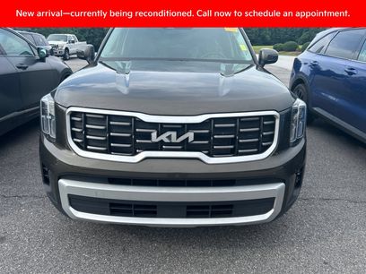 Certified 2025 Kia Telluride S