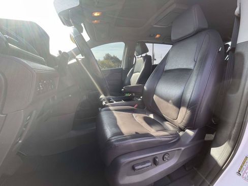 Used 2020 Honda Odyssey Elite image 18