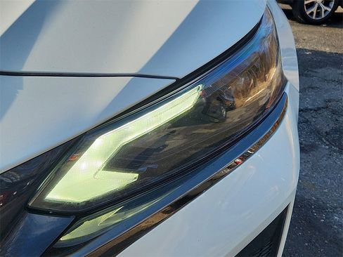 Certified 2023 Nissan Altima 2.5 SR w/ SR Premium Package image 10