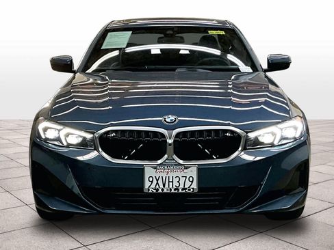 Used 2026 BMW 330i Sedan w/ Convenience Package RWD image 3