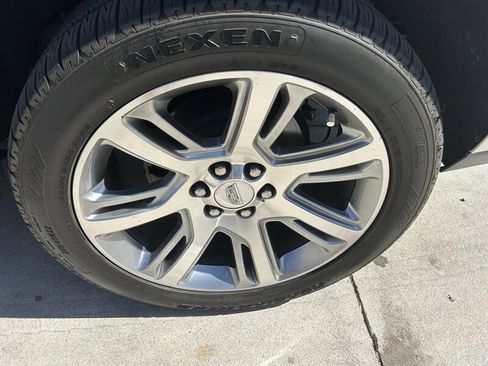 Used 2015 Cadillac Escalade Premium AWD/4WD image 35