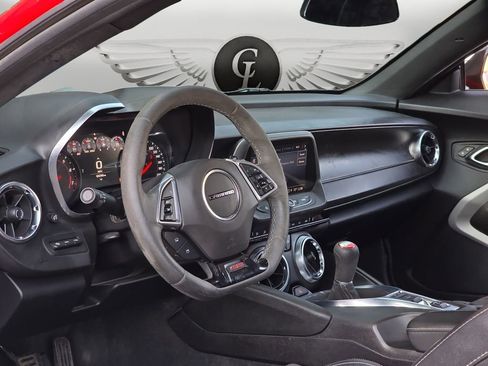 Used 2021 Chevrolet Camaro SS image 10