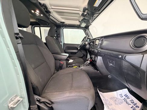 Used 2023 Jeep Wrangler Unlimited Sport AWD/4WD image 9