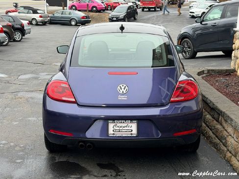 Used 2014 Volkswagen Beetle 2.5 FWD image 10