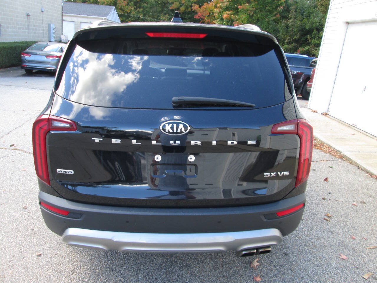 Used 2020 Kia Telluride SX w/ SX Prestige Package AWD/4WD image 9