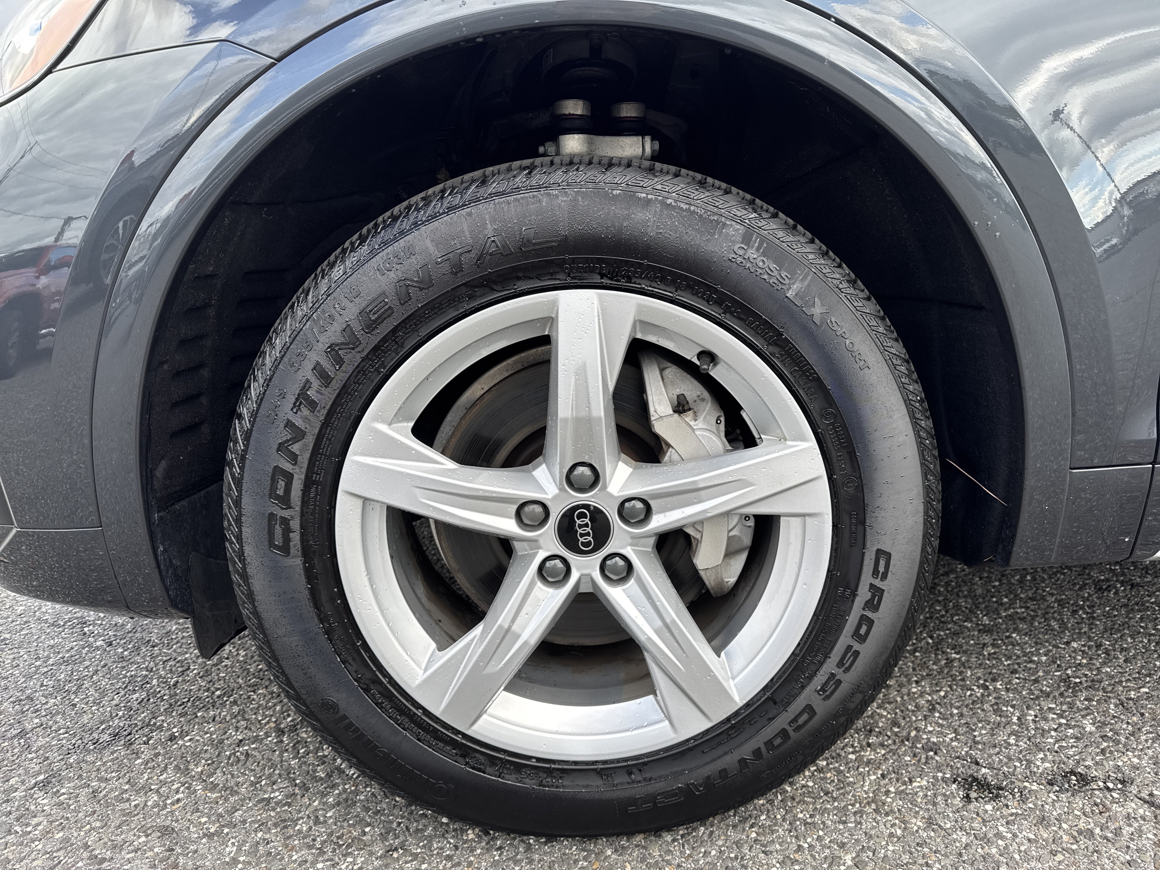 Certified 2023 Audi Q5 Premium AWD/4WD image 4