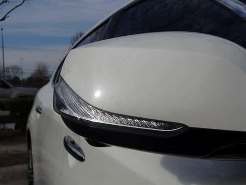 Used 2018 INFINITI Q70 L 3.7 image 18