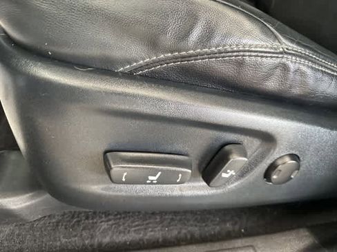 Used 2017 Toyota 4Runner Limited image 15