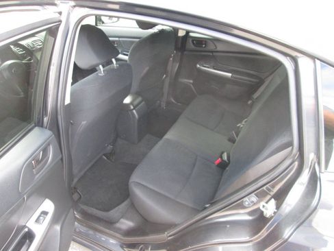 Used 2015 Subaru Impreza 2.0i AWD/4WD image 14