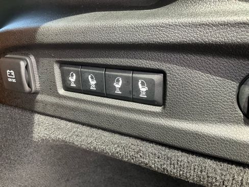 Used 2024 Jeep Grand Cherokee L Summit AWD/4WD image 35
