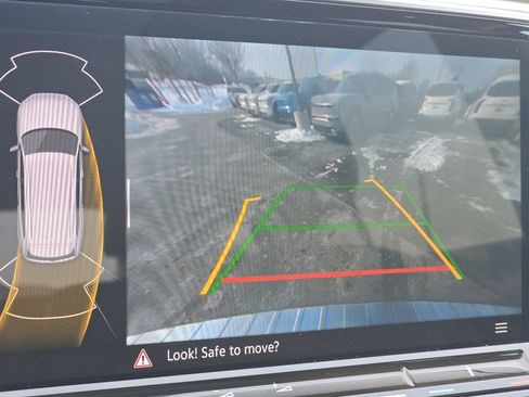 Used 2024 Volkswagen Atlas SEL image 31