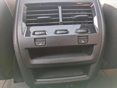 Used 2024 BMW X5 xDrive40i w/ Premium Package image 18