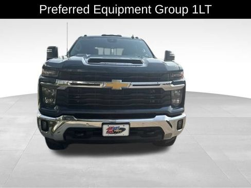 Used 2025 Chevrolet Silverado 2500 LT w/ All Star Edition AWD/4WD image 2