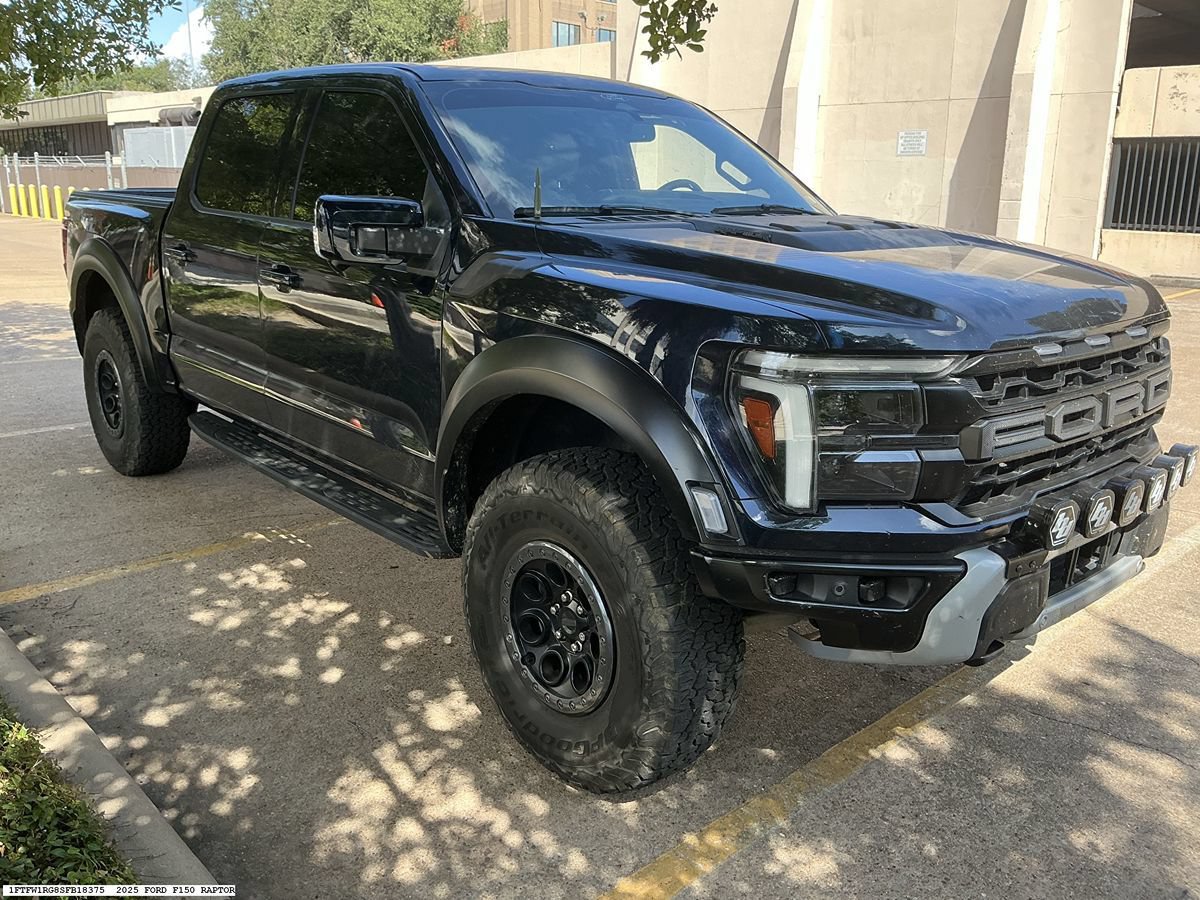 Used 2025 Ford F150 Raptor AWD/4WD image 6