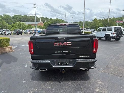 Used 2025 GMC Sierra 1500 Denali AWD/4WD image 9