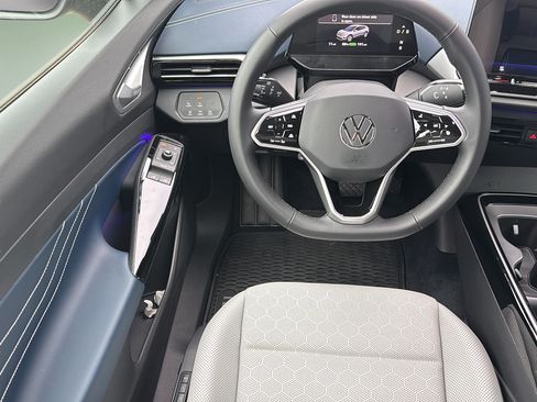 New 2026 Volkswagen ID.4 Pro S Plus AWD/4WD image 18