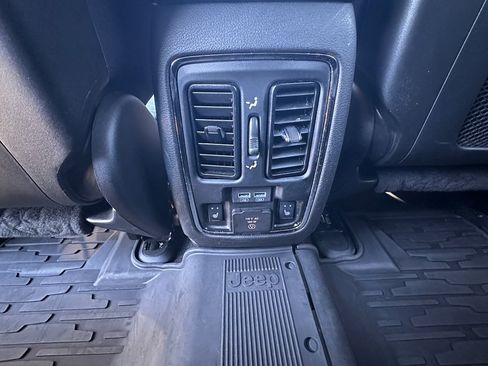 Used 2021 Jeep Grand Cherokee Limited w/ Quick Order Package 28K 80th image 24