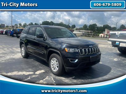 Used 2020 Jeep Grand Cherokee Laredo