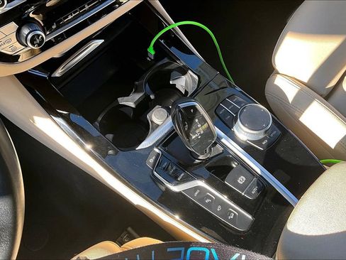 Used 2021 BMW X3 xDrive30e w/ Convenience Package image 17