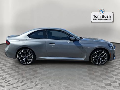 Certified 2025 BMW 230i xDrive Coupe w/ Convenience Package image 2