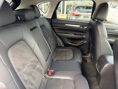 Used 2020 MAZDA CX-5 Touring FWD image 9
