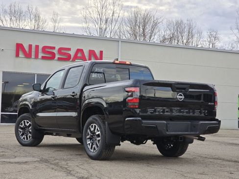 New 2026 Nissan Frontier SV w/ SV Convenience Package image 8