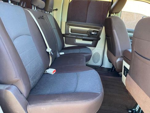 Used 2018 RAM 1500 Big Horn image 40