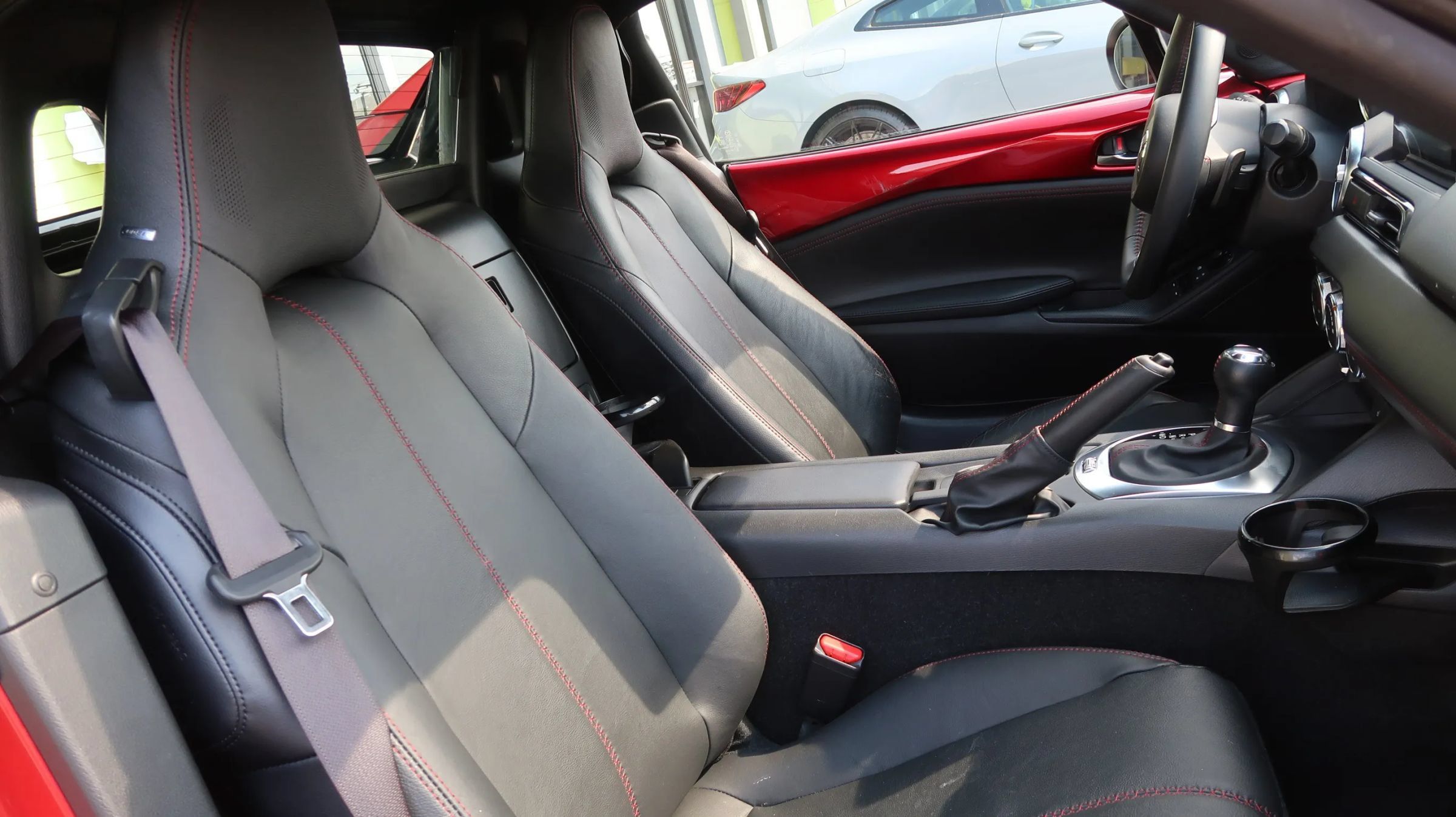 Used 2019 MAZDA MX-5 Miata RF Grand Touring RWD image 21