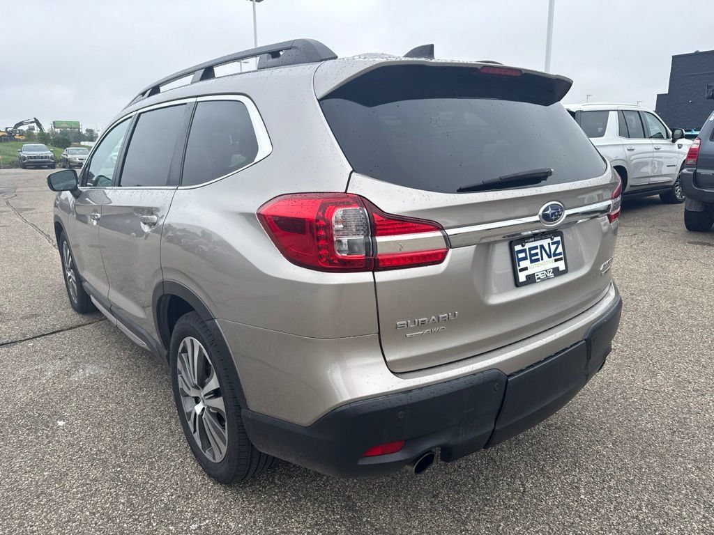 Used 2019 Subaru Ascent Limited AWD/4WD image 5
