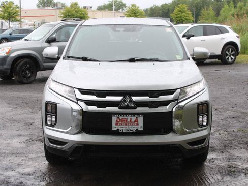 Used 2025 Mitsubishi Outlander Sport ES AWD/4WD image 2