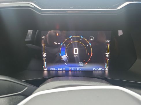 Used 2023 Chevrolet Colorado LT w/ LT Convenience Package III image 14