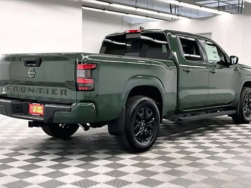 New 2026 Nissan Frontier SV w/ All-Weather Content Package image 18
